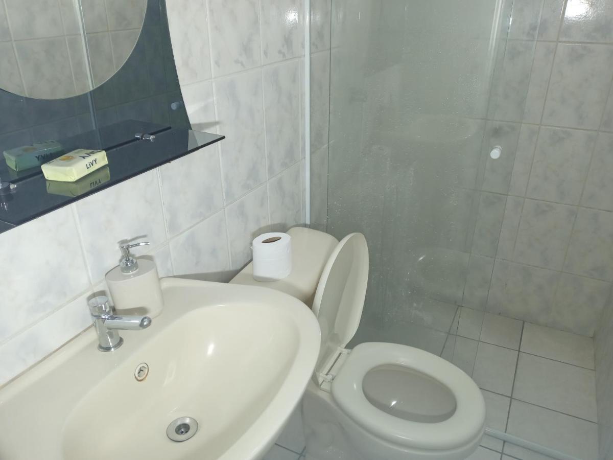 Apartamento De Luxo No Centro De クリチバ エクステリア 写真